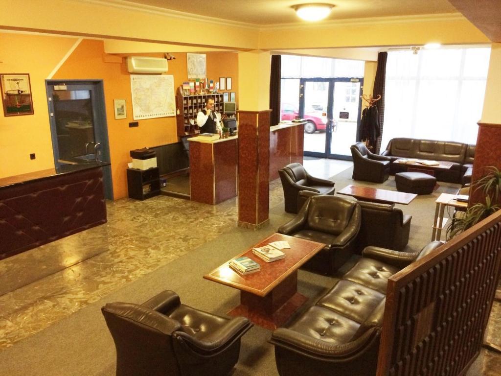 Hotel Uno Kecskemét المظهر الخارجي الصورة